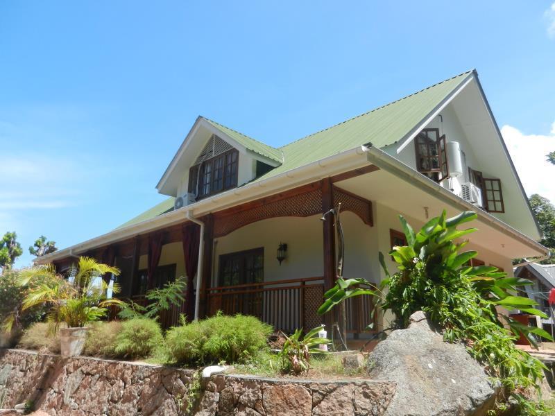 Kaz Ladouceur Bed & Breakfast La Digue Exterior photo