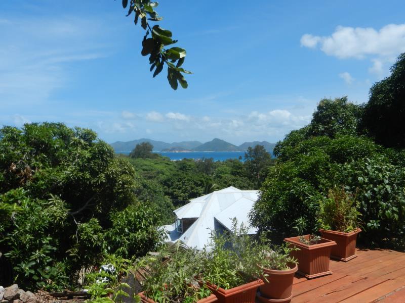 Kaz Ladouceur Bed & Breakfast La Digue Exterior photo