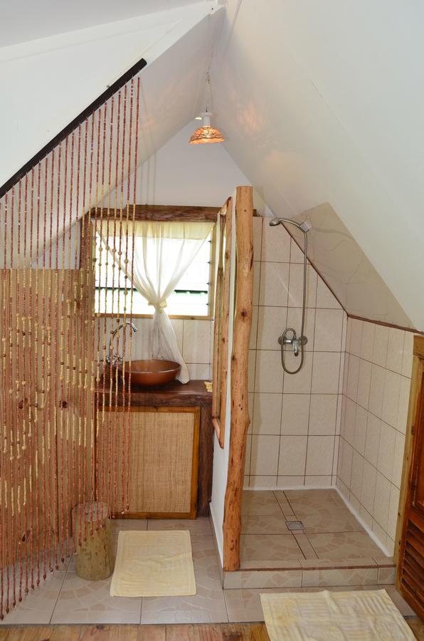 Kaz Ladouceur Bed & Breakfast La Digue Exterior photo